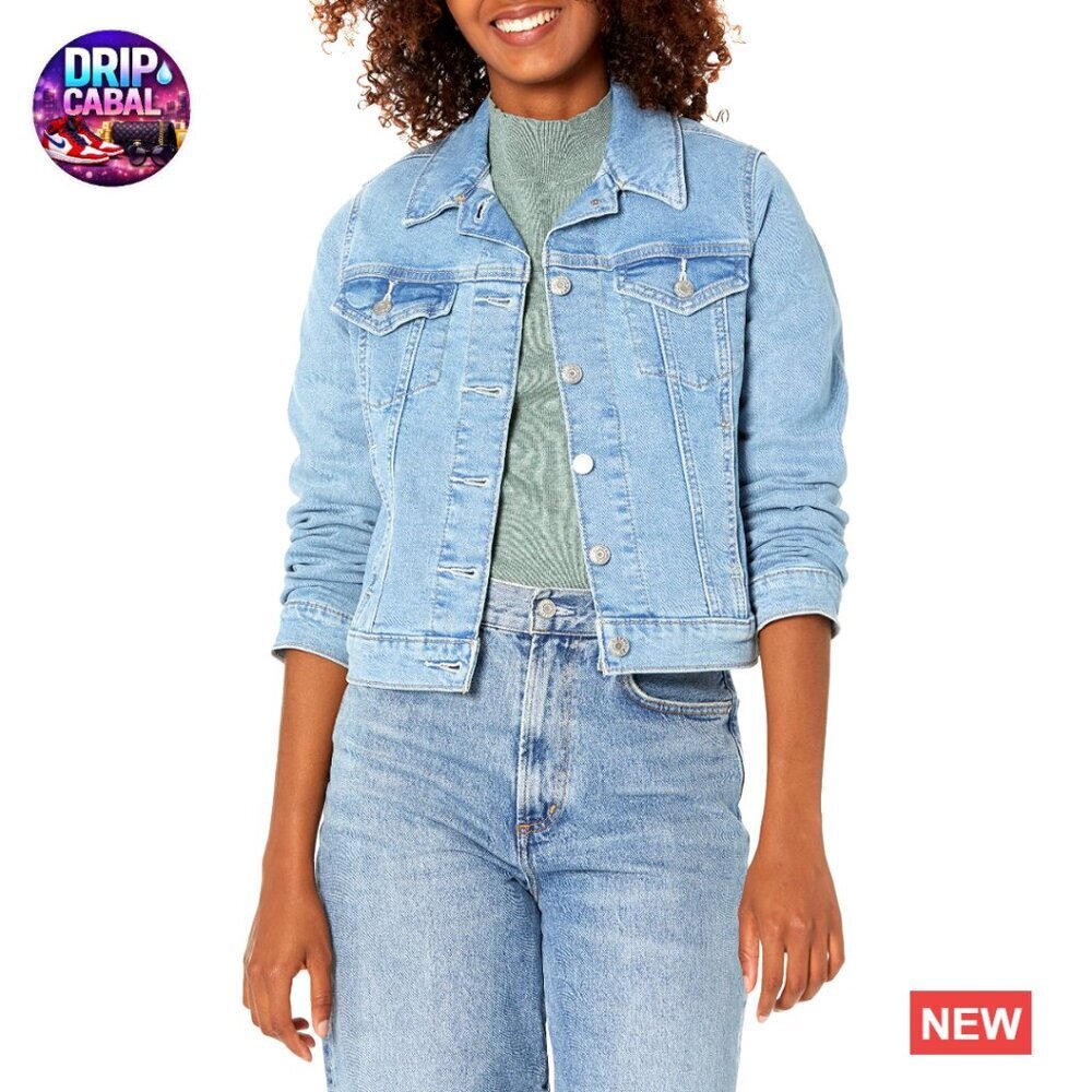 Vintage Inspired Stretch Denim Trucker Jacket Fitted Below Waist Adjustable Hem